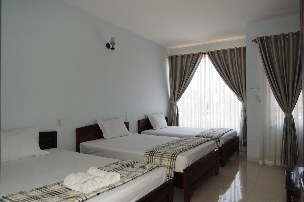 Quang Nhat Hotel Нячанг Номер фото