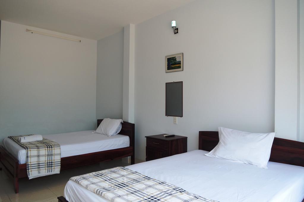 Quang Nhat Hotel Нячанг Номер фото