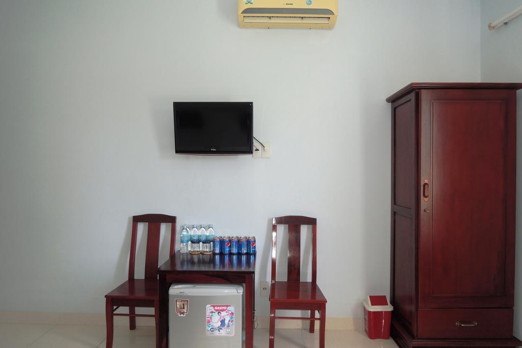 Quang Nhat Hotel Нячанг Номер фото