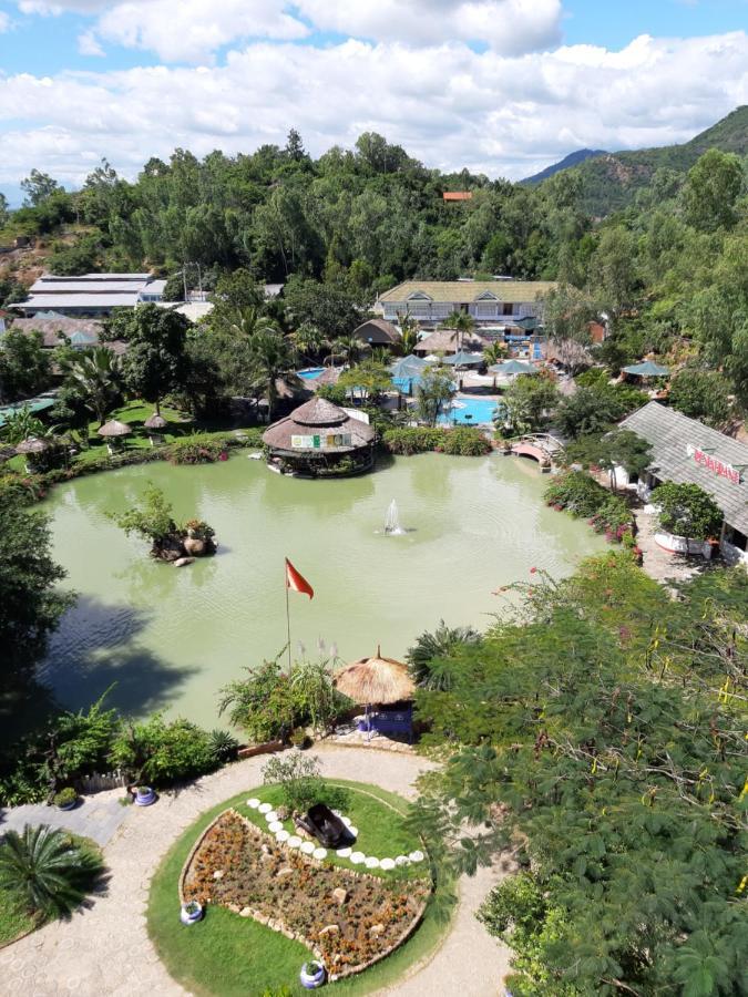 Quang Nhat Hotel Нячанг Екстер'єр фото